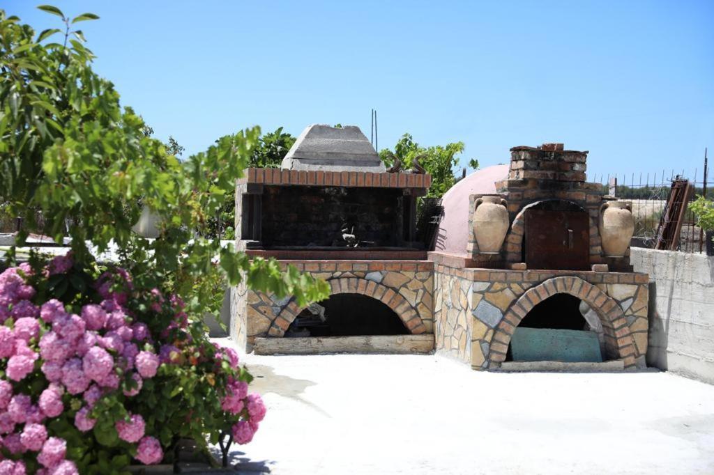 Guest House Narta Vlorë Esterno foto