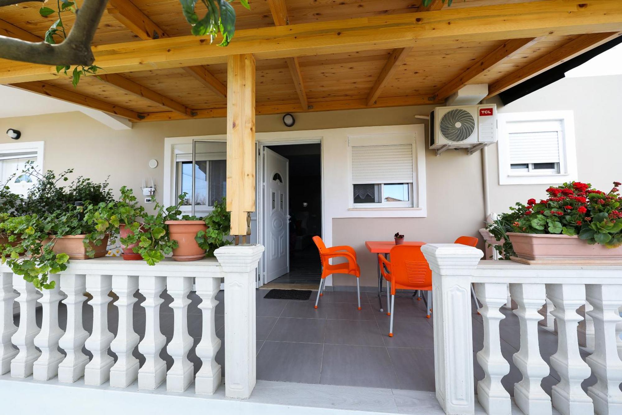 Guest House Narta Vlorë Esterno foto