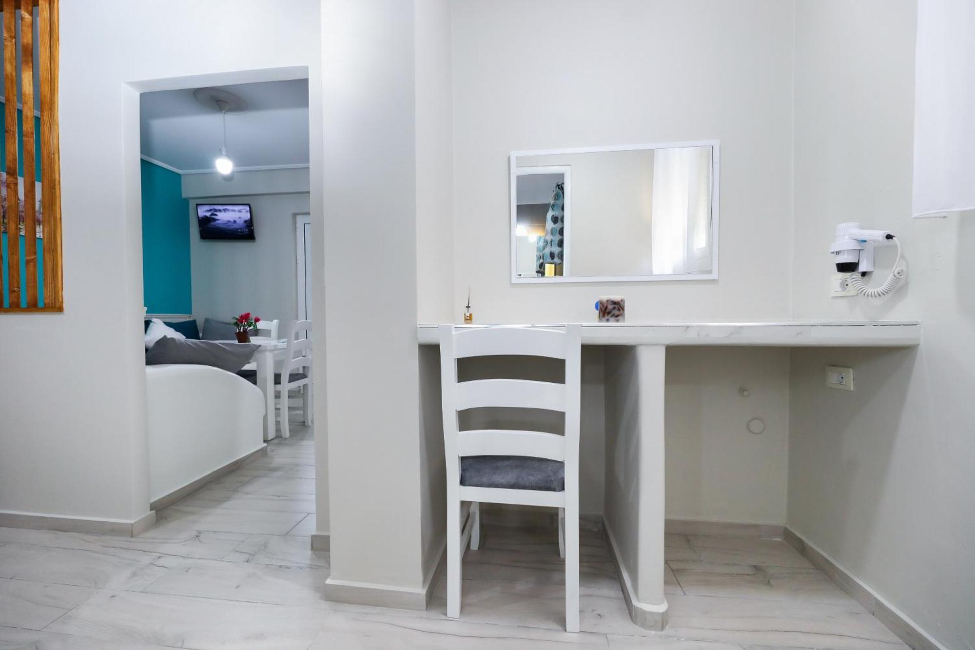 Guest House Narta Vlorë Esterno foto